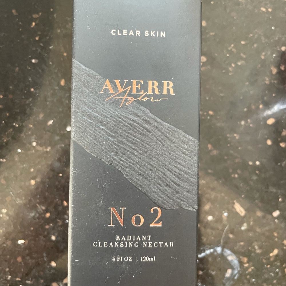 No. 2 Radiant Cleansing Nectar